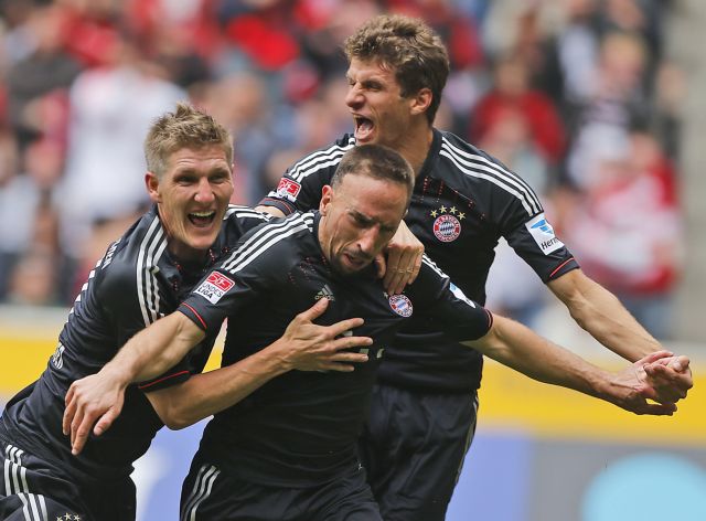 Η φιλαρμονική του Μονάχου ευχήθηκε στην Μπάγερν